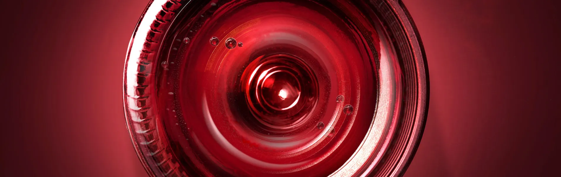 Wave on a wine glass